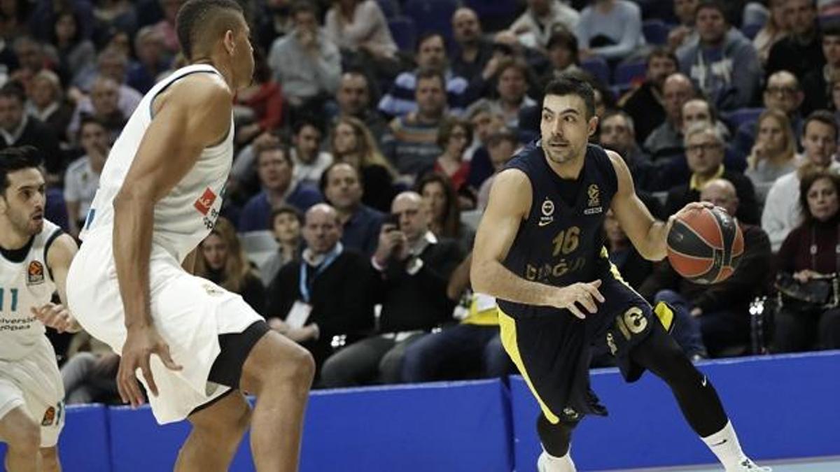 Fenerbahçe Doğuş Madrid'i fethetti!