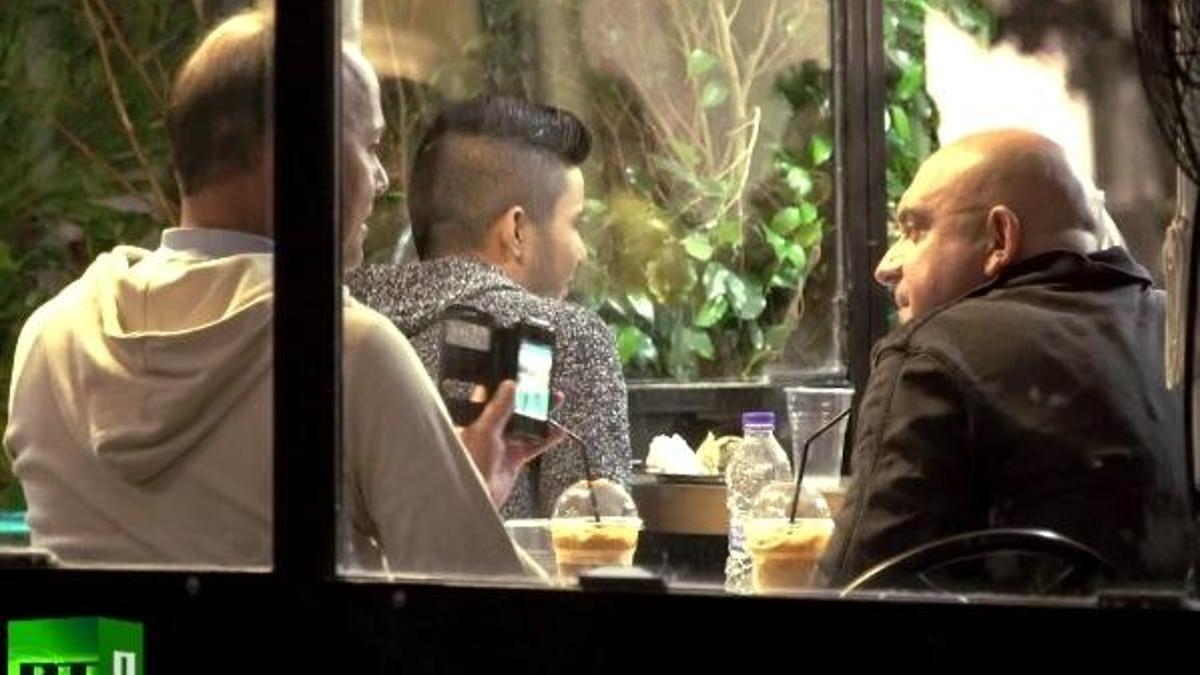 Şok! Suriyeli gencin Avrupalı erkeklerle iğrenç pazarlığı