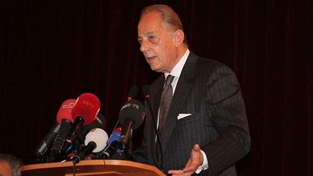 "Galatasaray 17 yıldır ileri gitmedi"