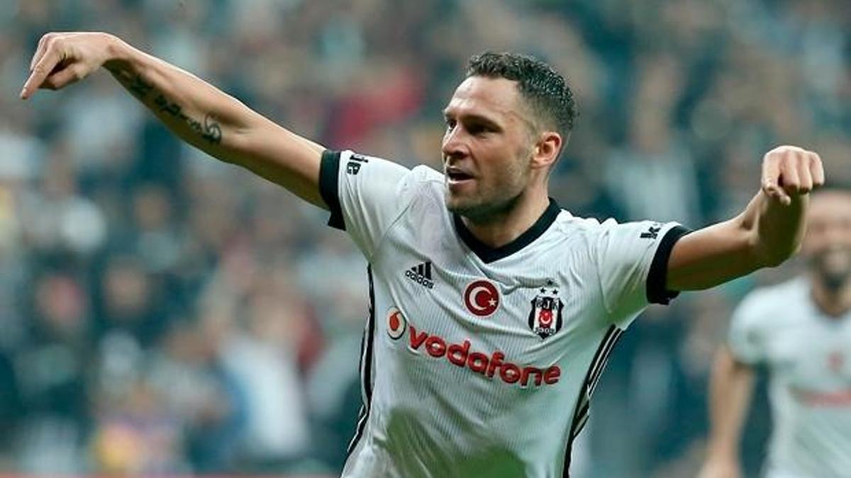 Tosic rekor kırdı!