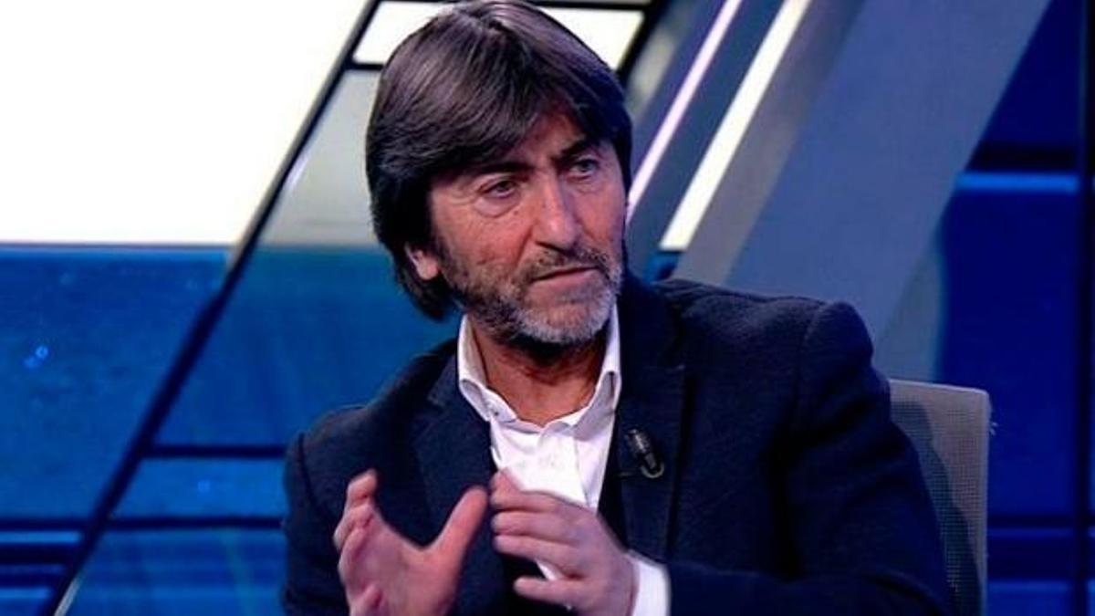 Dilmen'den büyük övgü! "Barcelona'da oynar"