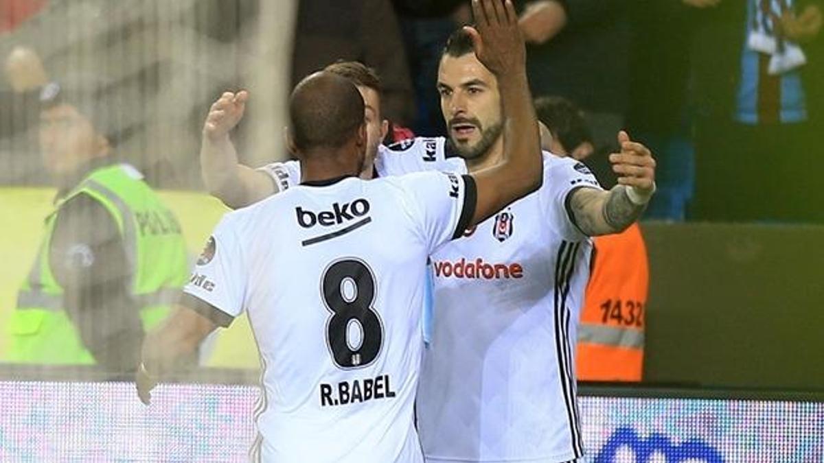 Trabzonspor'u Negredo ve Babel işbirliği yıktı