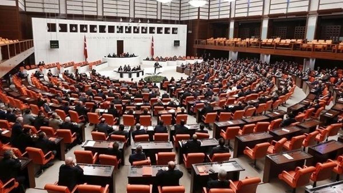 KDV tasarısı görüşmeleri haftaya ertelendi