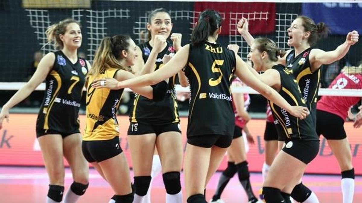 VakıfBank yarı finale yükseldi