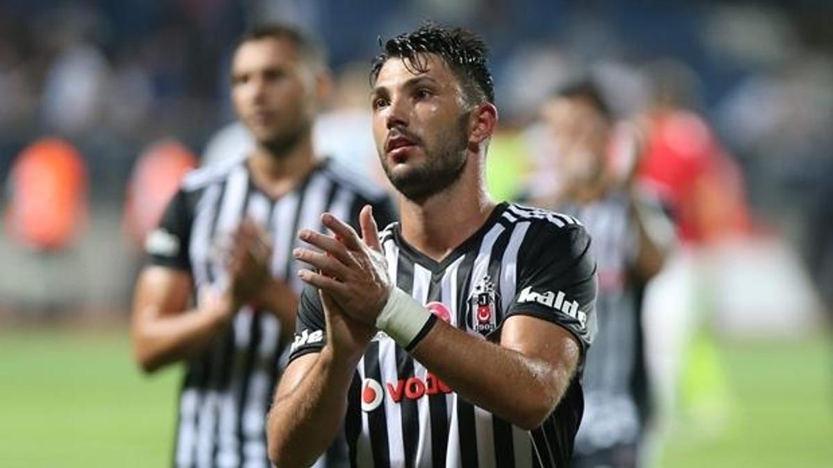 İngilizlerden bir Beşiktaşlıya daha kanca!