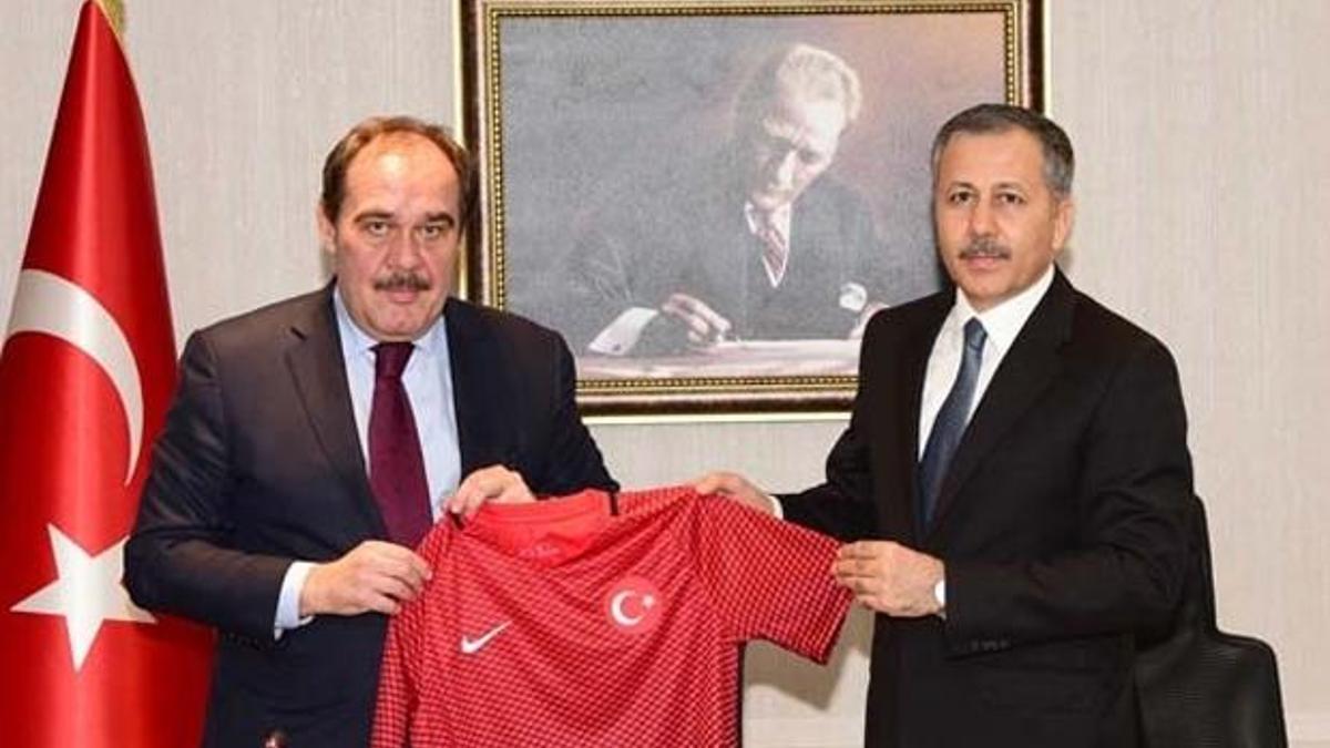 Demirören, Gaziantep Valisi Ali Yerlikaya'yı ziyaret etti