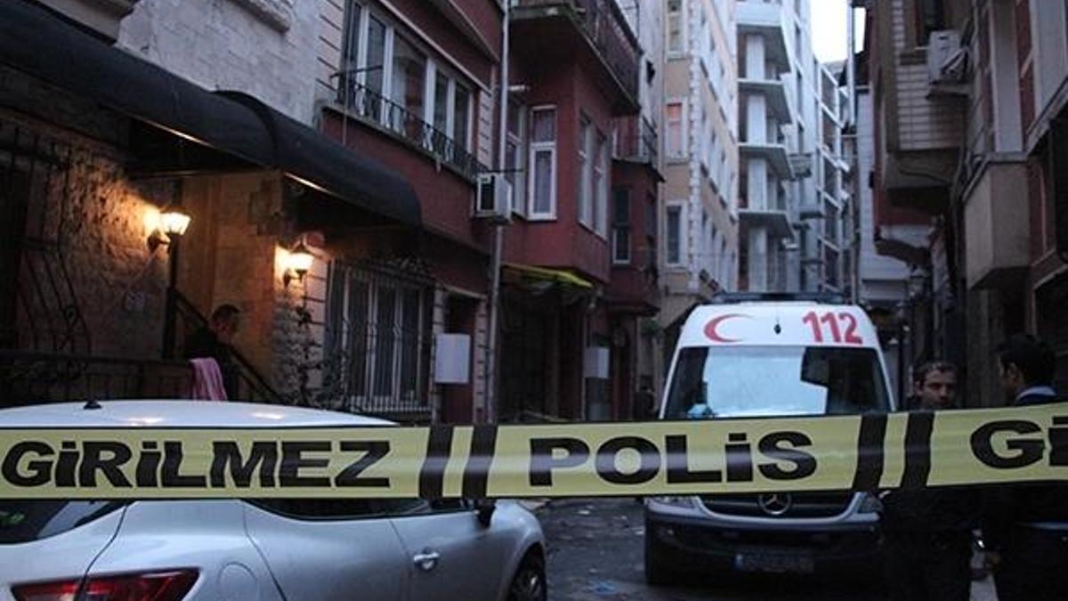 Apart otelde İranlı cinayeti