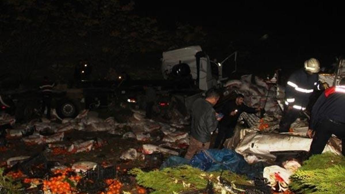 Şanlıurfa’da feci kaza: 2 ölü, 1 yaralı