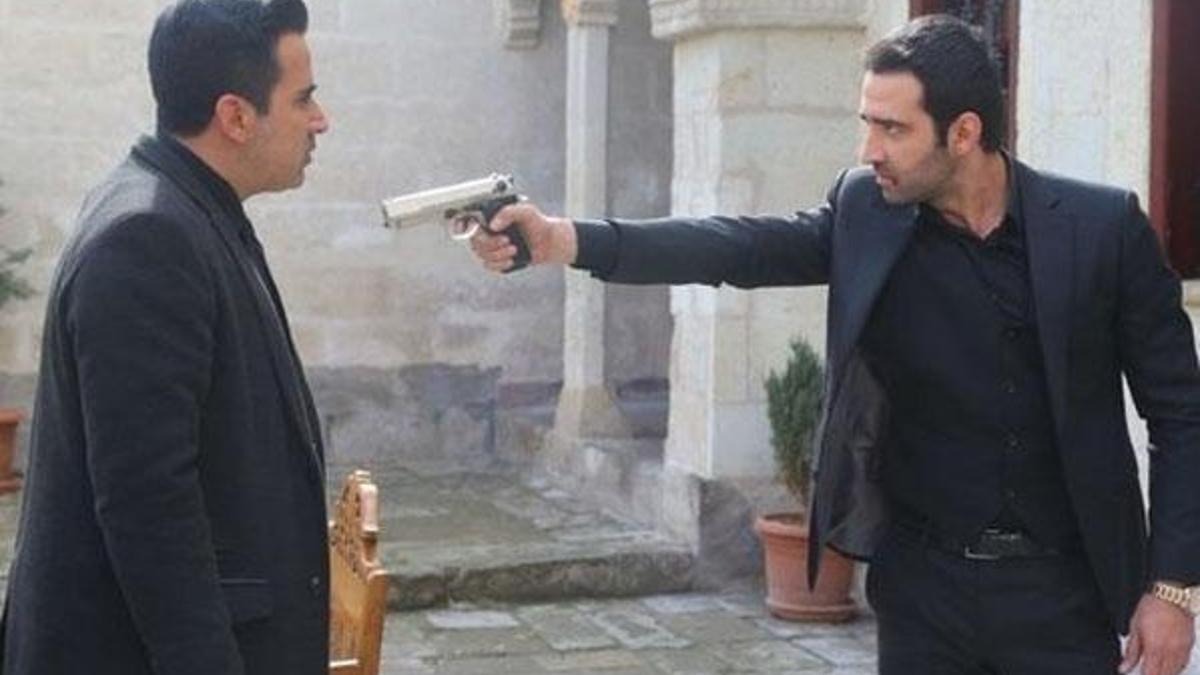 Aşk ve Mavi 56. yeni bölümde Pembe'nin öğrendiği gerçek ne olacak?