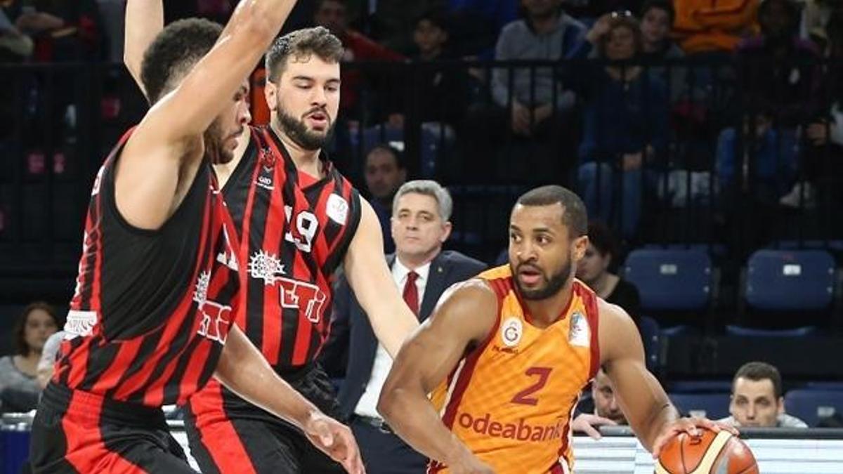 Galatasaray Odeabank evinde zorlanmadı