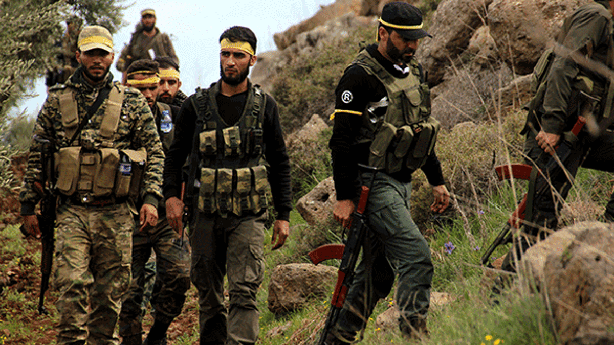 YPG/PKK'nın sözde özel kuvvetleri ÖSO'ya direnemedi
