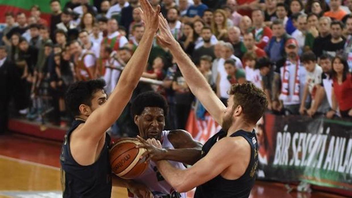 Fenerbahçe Doğuş deplasmanda kazandı