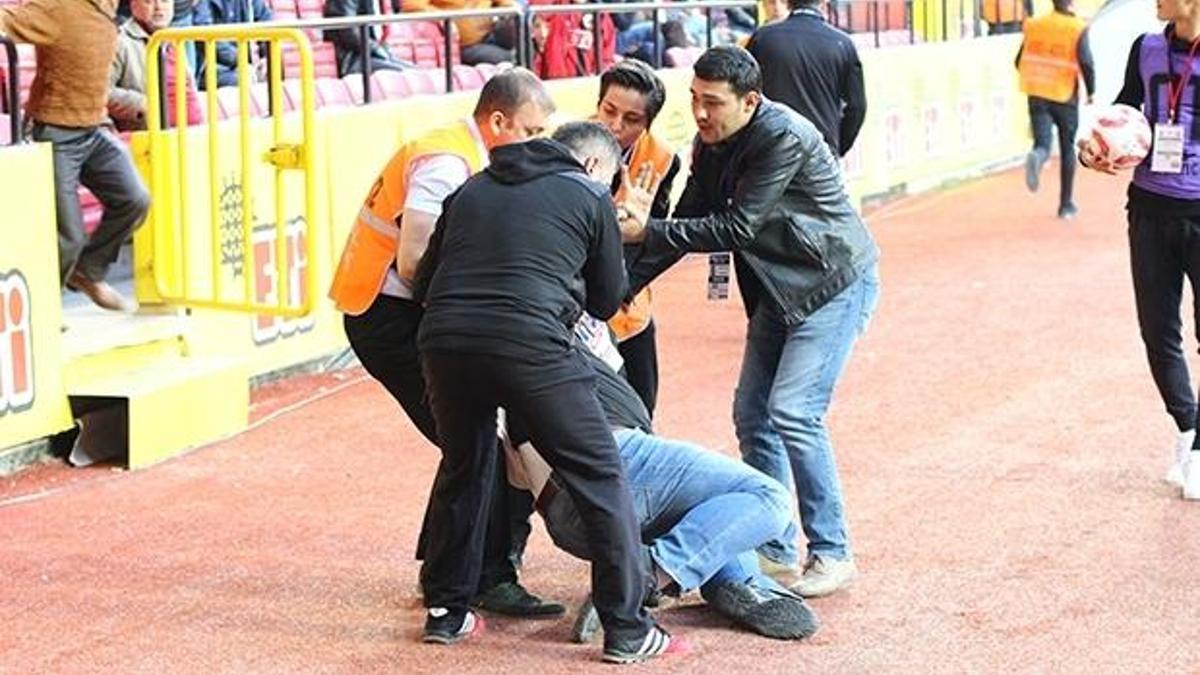 Yönetici maç sırasında kalp krizi geçirdi