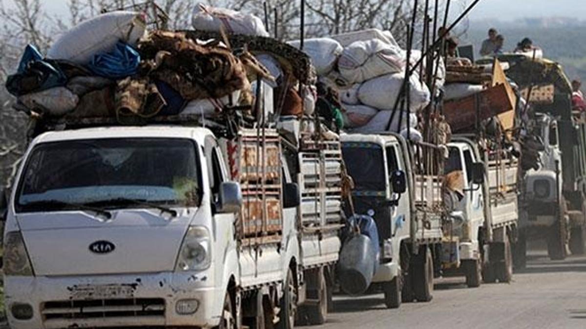 Teröristlerin baskısı altındaki sivillerin kaçışı sürüyor
