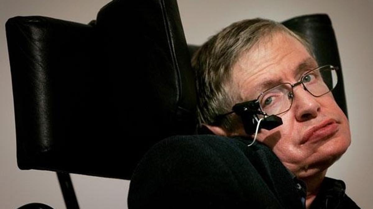 Son dakika: Stephen Hawking hayatını kaybetti