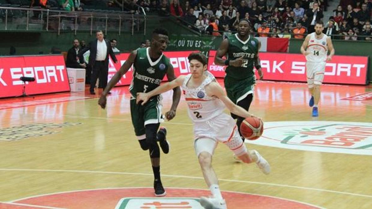 Banvit turladı!