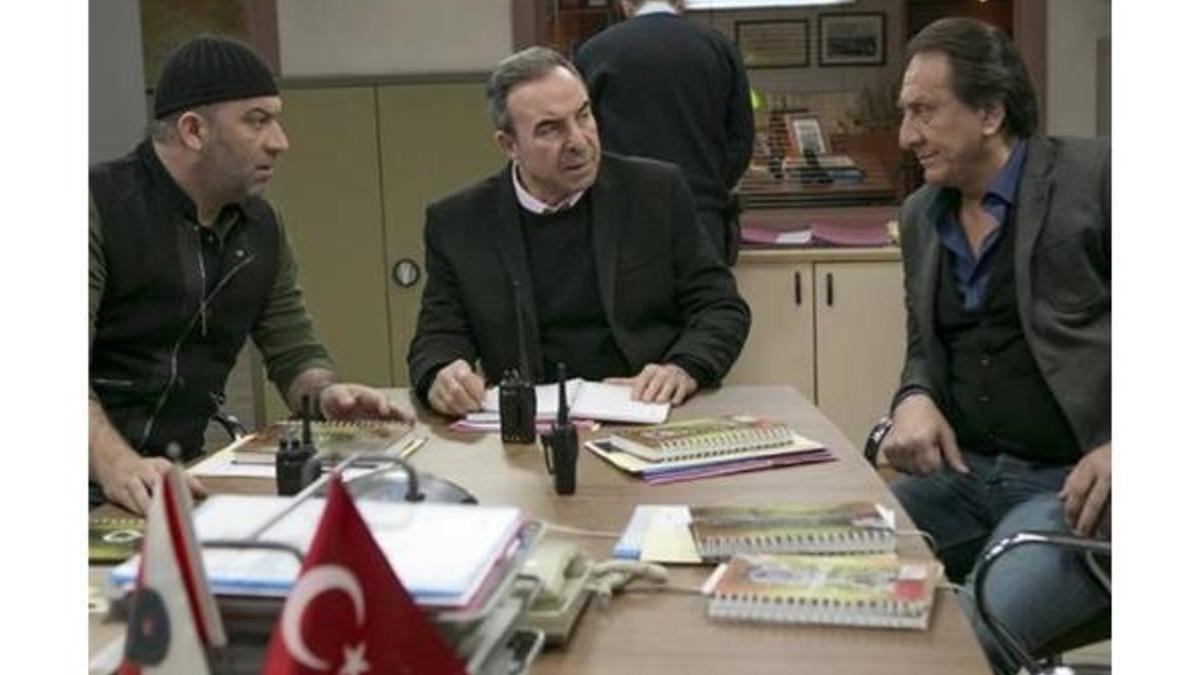 Arka Sokaklar 473. bölümde Ekip, Numan'a yapılan saldırıyı çözebilecek mi?