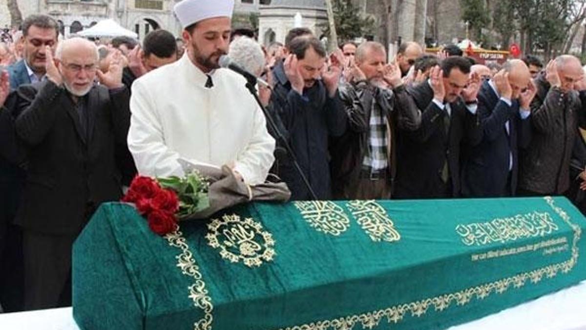 Cumhurbaşkanı Erdoğan'ın kuzeni son yolculuğuna uğurlandı