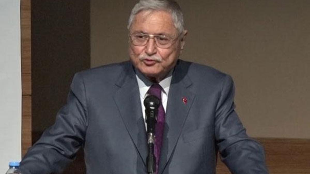 Eski bakan Hasan Celal Güzel hayatını kaybetti