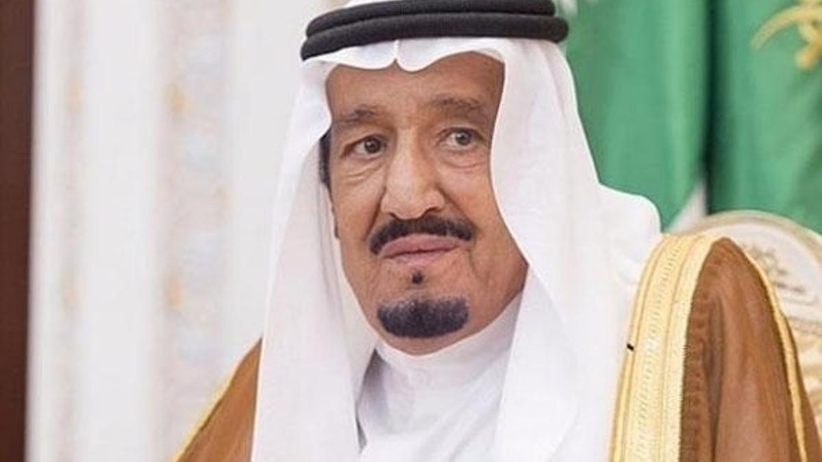 Suudi Kral Trump'a milyarlarca dolar verdi!