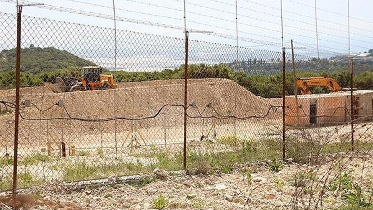 İsrail, Gazze'nin doğu sınırına yeni dikenli teller örüyor