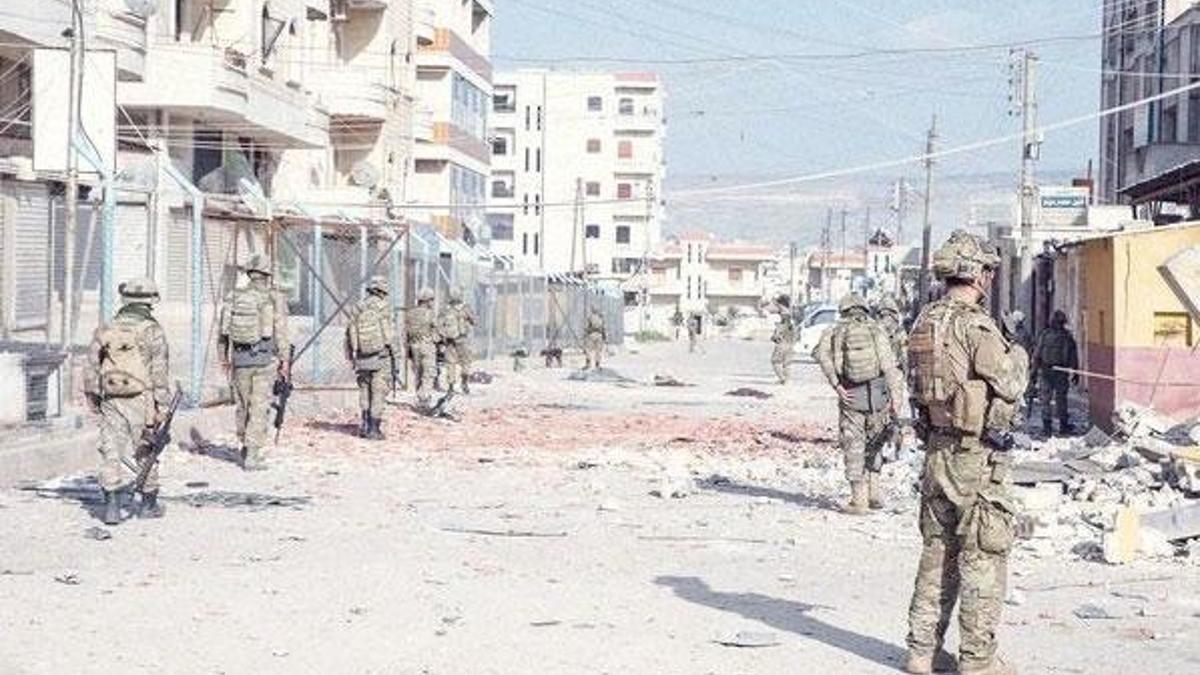 TSK ve ÖSO birlikleri Afrin’in güneyine ilerliyor
