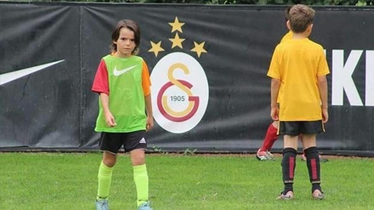 Arma Turan Barcelona yolcusu