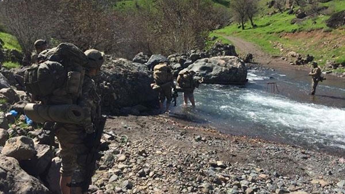 Son dakika... Kuzey Irak'taki PKK kamplarına büyük darbe!