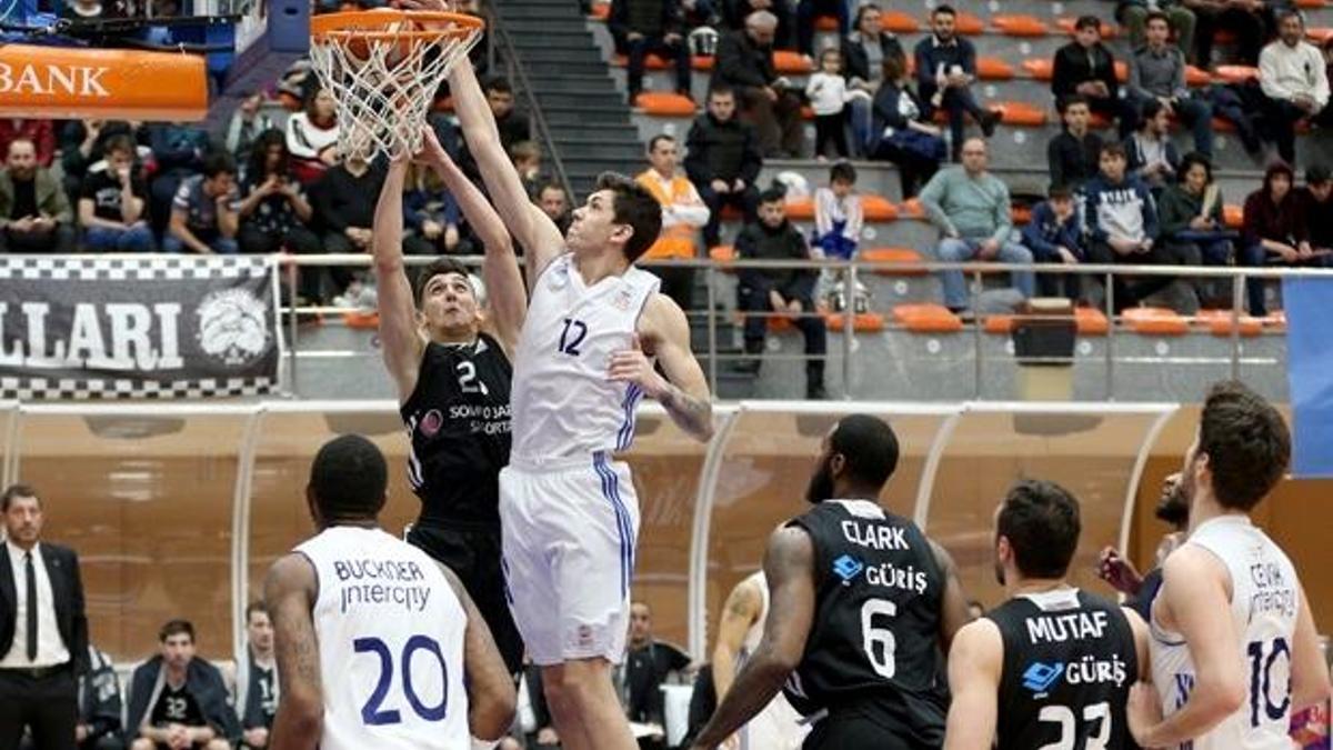 Beşiktaş Sompo Japan, İBB'yi rahat geçti