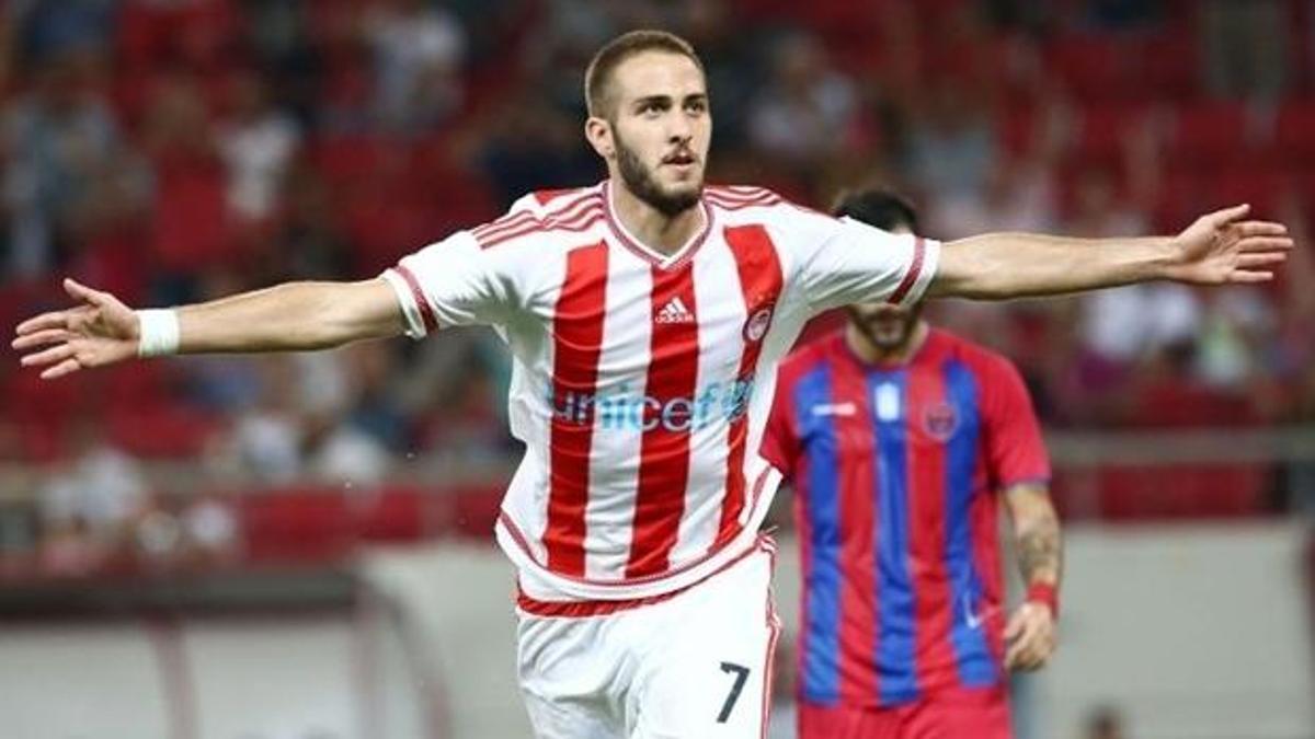 Kostas Fortounis'e "Come to Beşiktaş" çağrısı!