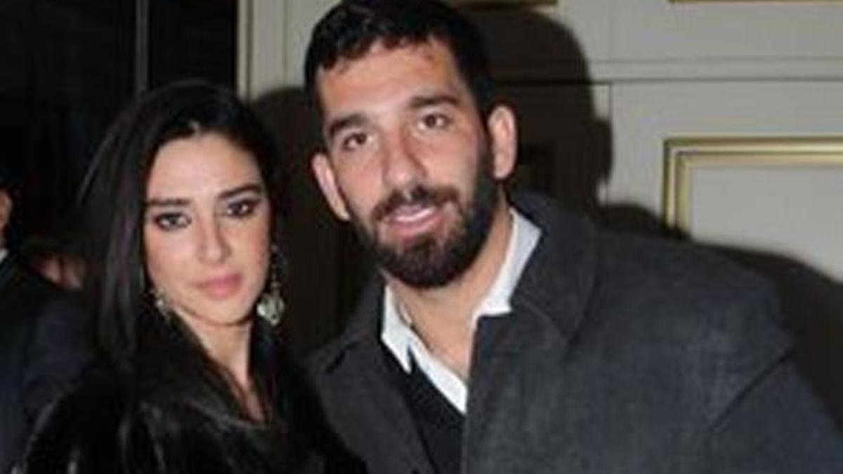 Arda Turan: Karımla konuşuyorsun dikkat et!