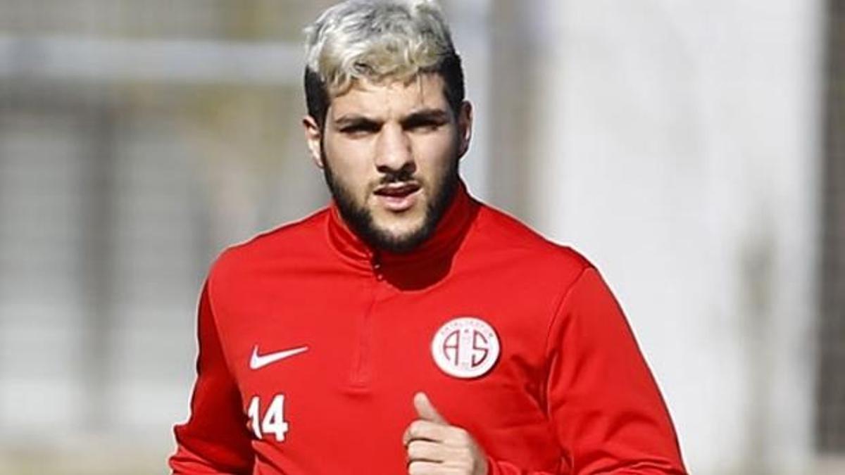 Antalyaspor, El Kabir'i Hacken'e kiraladı