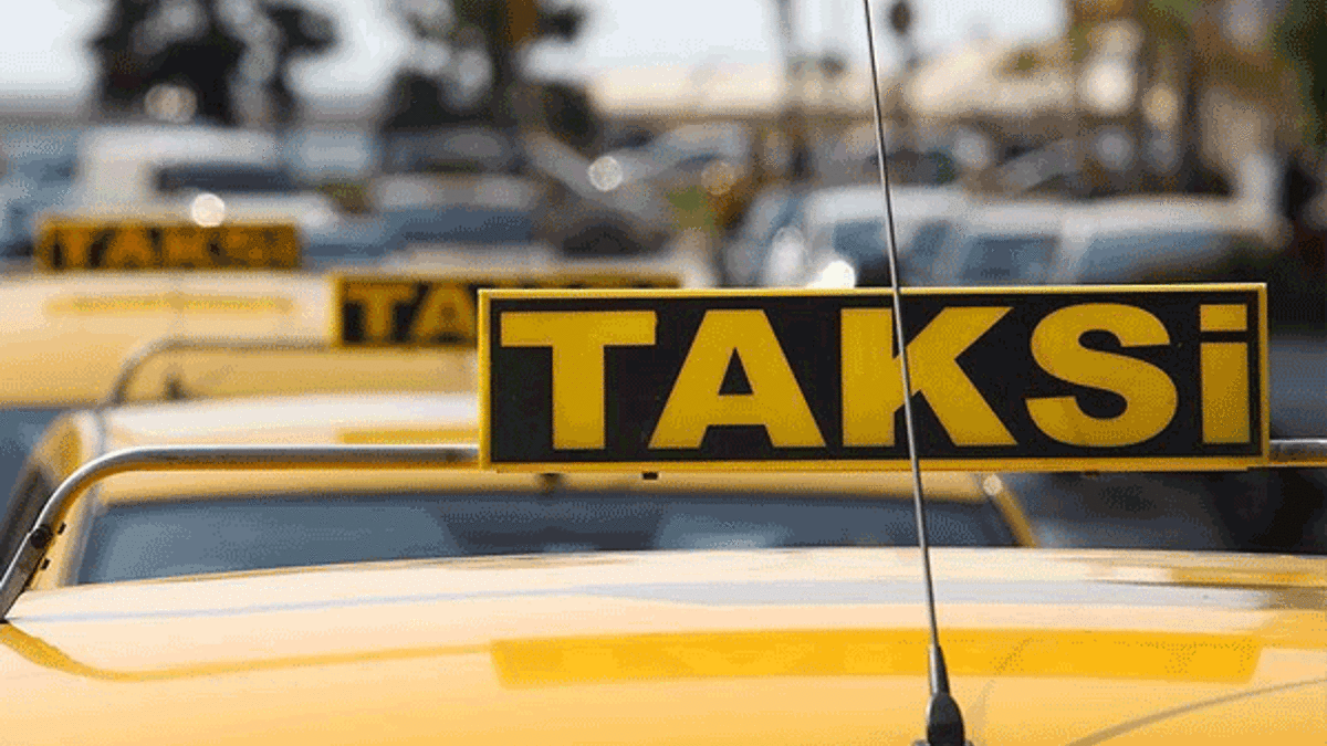 Taksiciler plaka kiralarında indirim istiyor