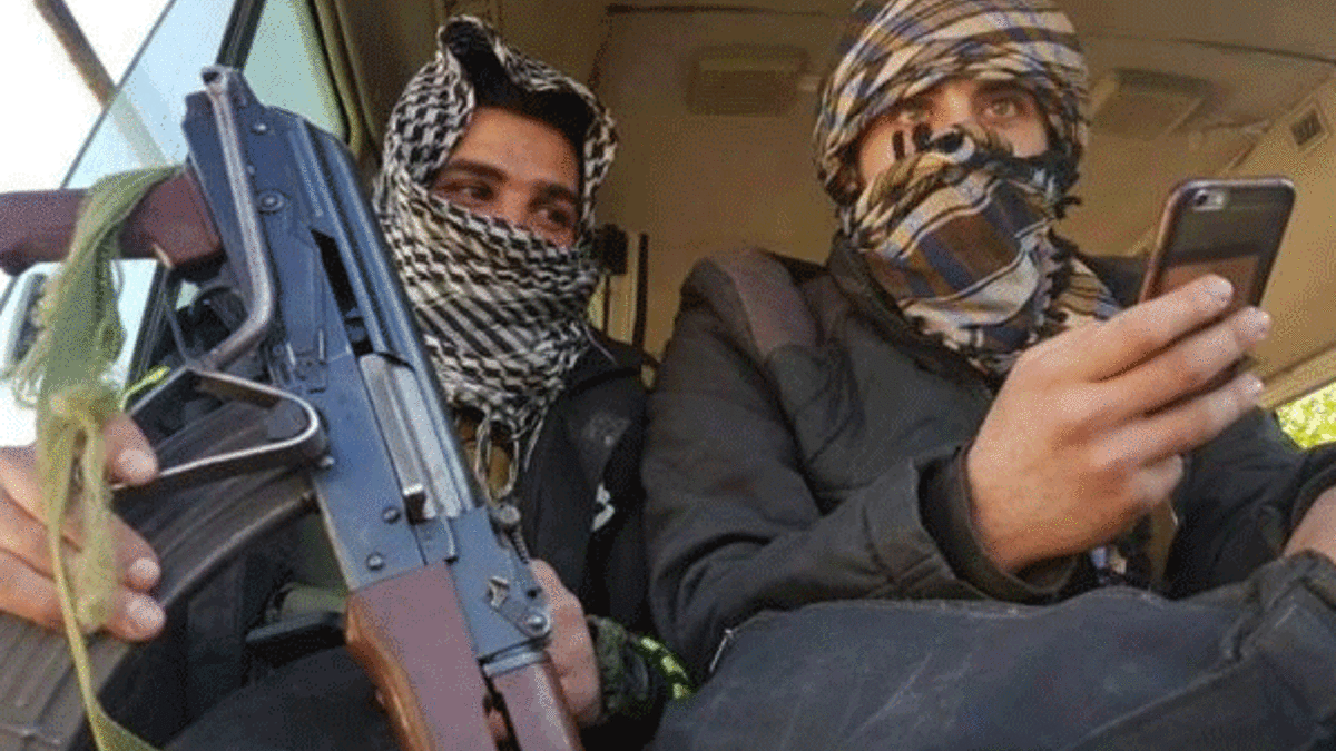 'Son muhalif grup da teslim oluyor'
