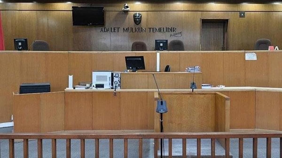 FETÖ sanığının avukatından mahkemeye "cin" sorusu