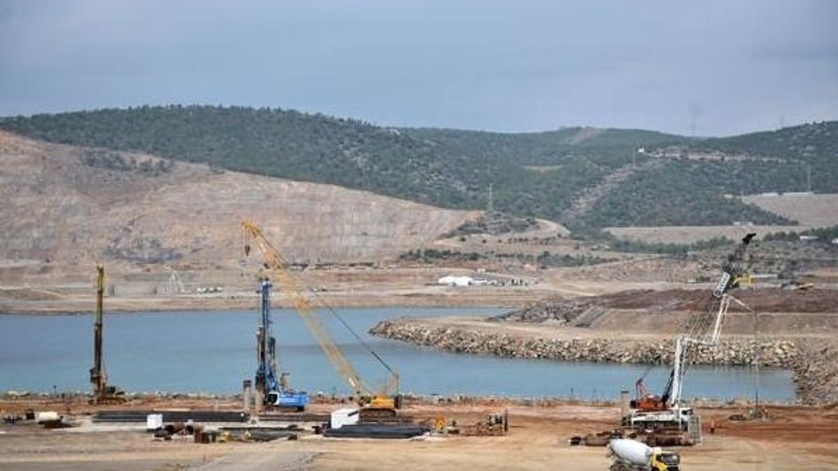 Tarihi gün! Akkuyu Nükleer Santrali'nin temeli için harç döküldü