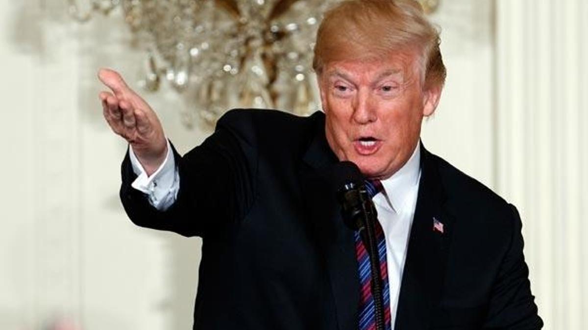 Trump yetkiyi verdi! ABD askerleri Meksika sınırına konuşlanacak