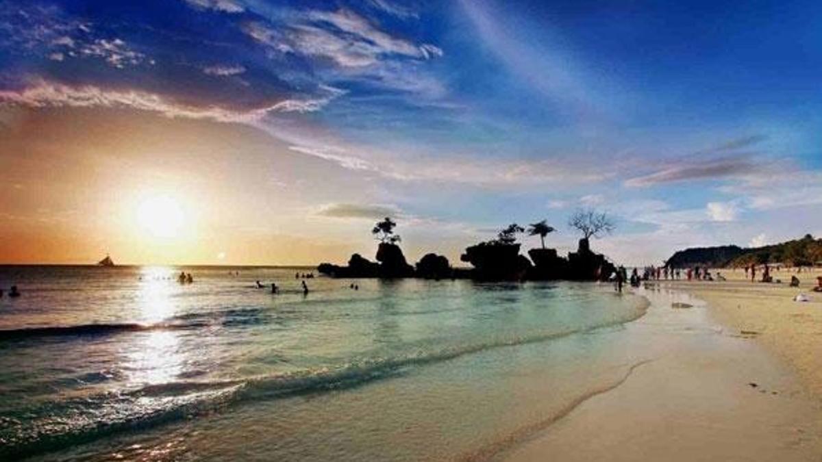 Boracay Adası turizme kapatılıyor