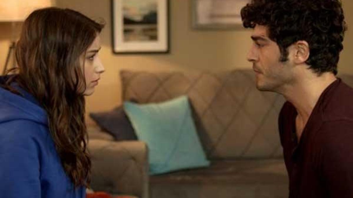 Bizim Hikaye 28. yeni bölümde Barış, Filiz'den özür diliyor!