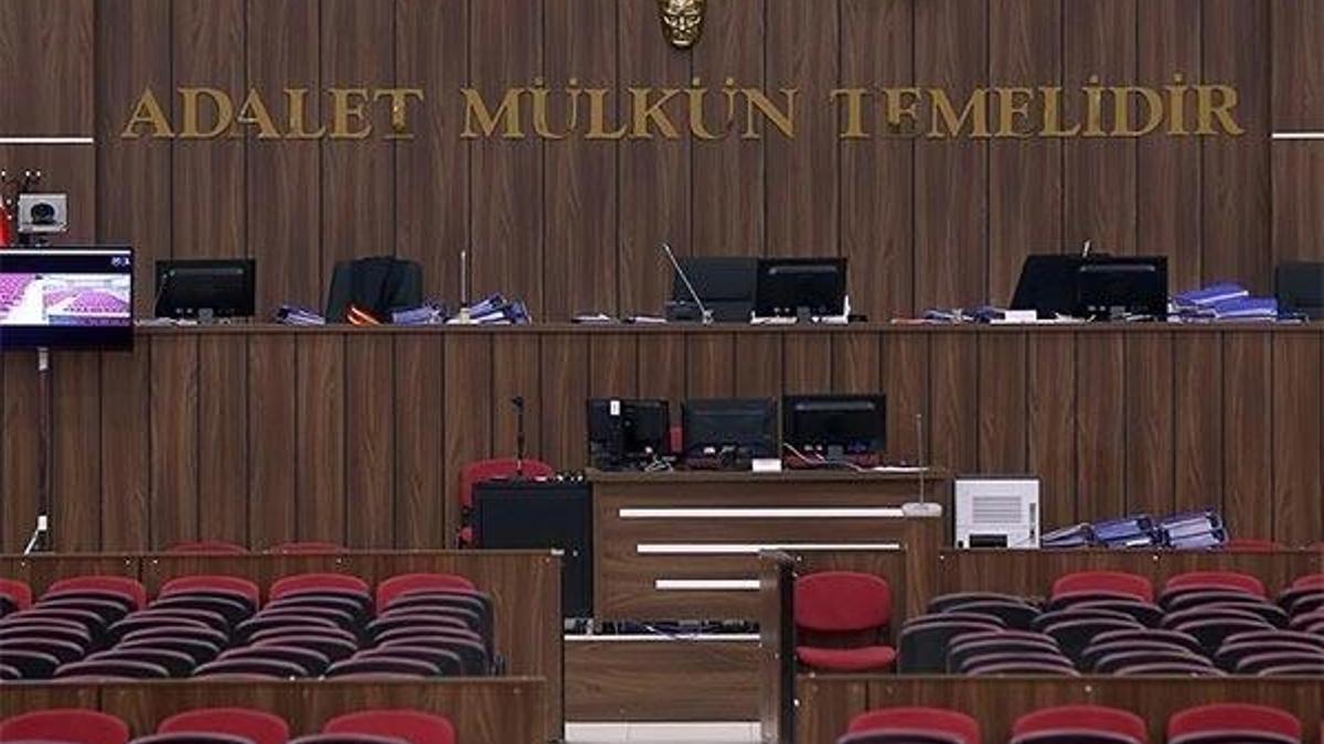 Zaman gazetesi eski yönetici ve yazarları hakkındaki davada ara karar açıklandı