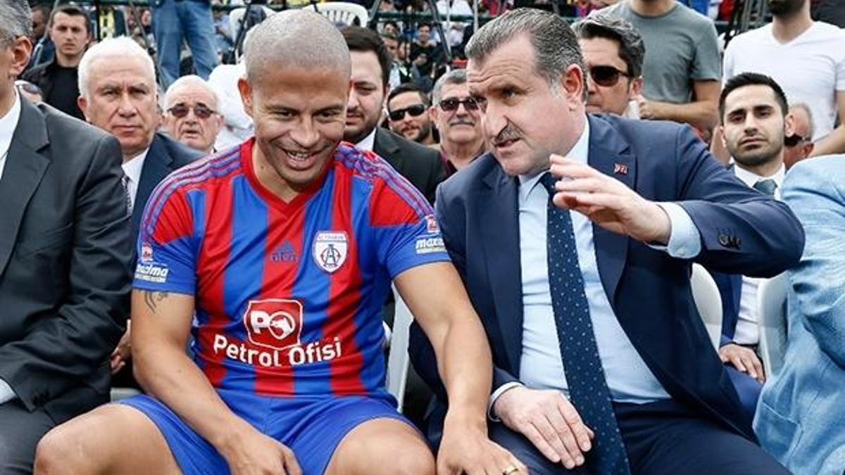 "Bu coğrafyada güçlü olmak lazım"