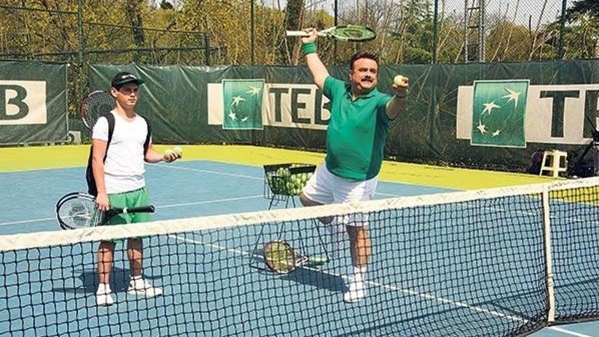 Ata sporumuz tenis!