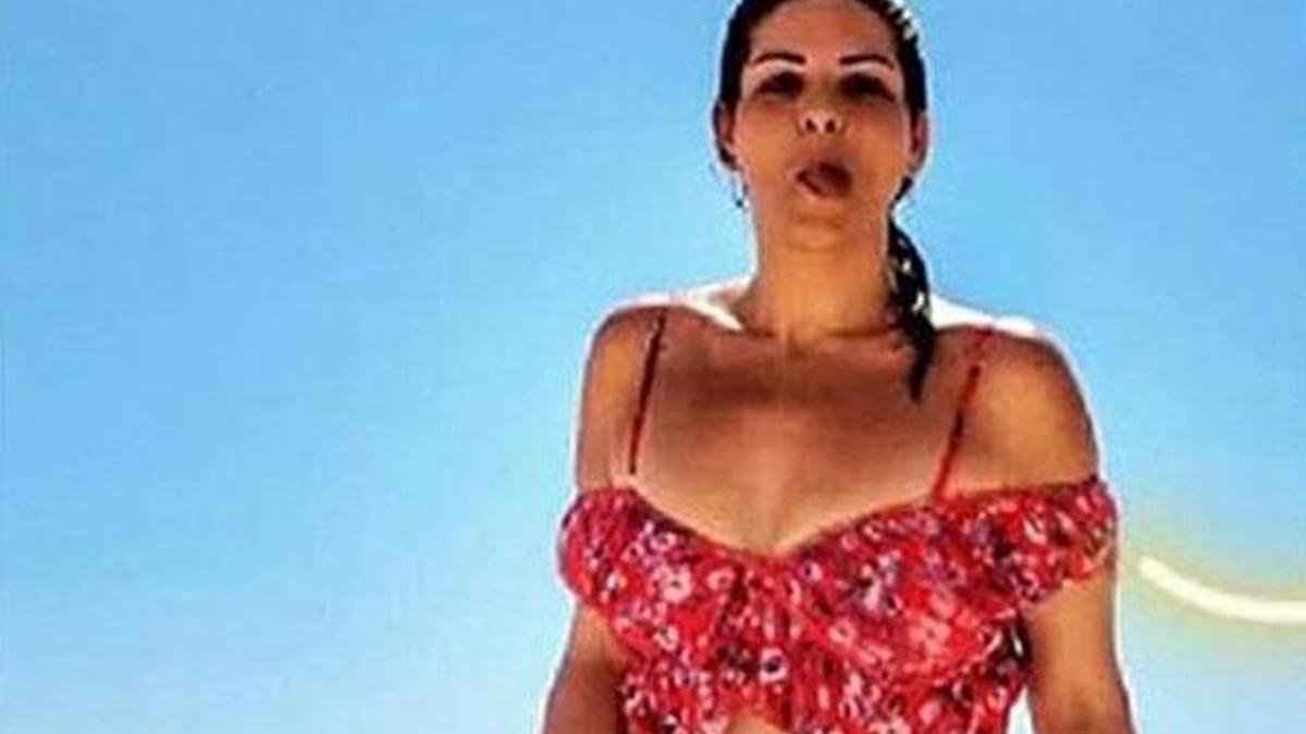 Pelin Öztekin son hali ile yok artık dedirtti...