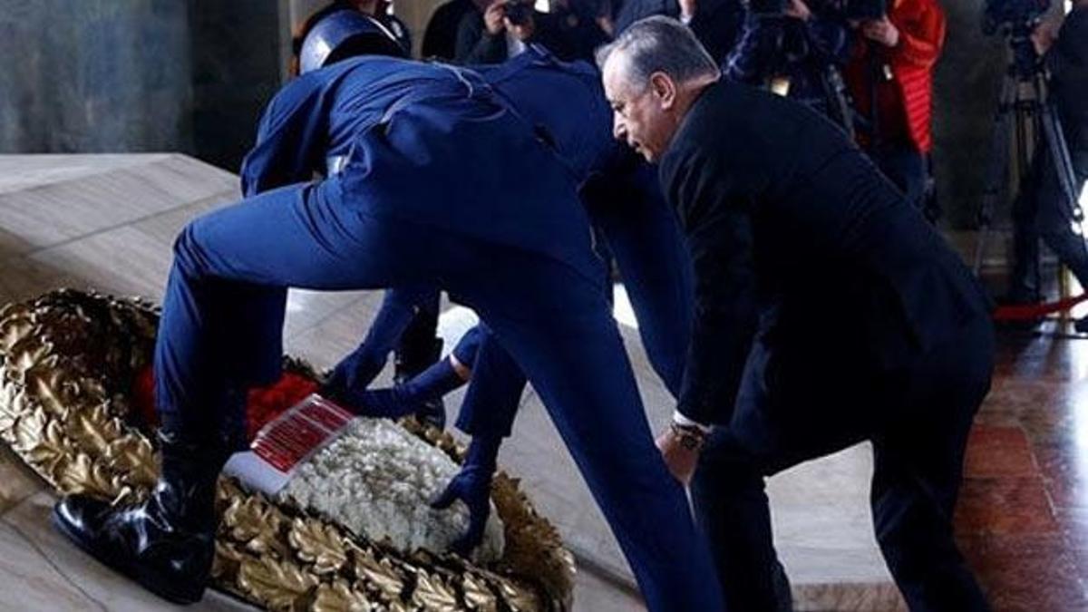 Mustafa Cengiz Anıtkabir'i ziyaret etti
