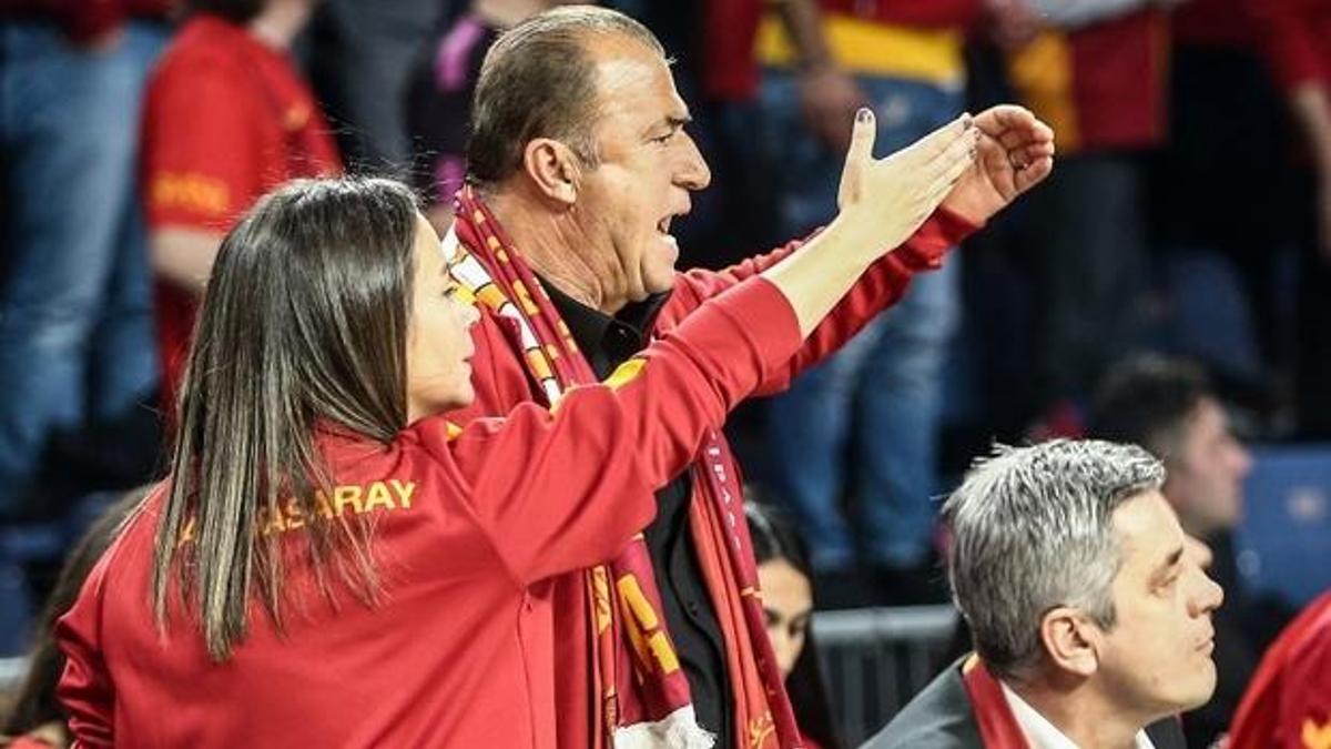 Terim, F.Bahçe tezahüratını duyunca...