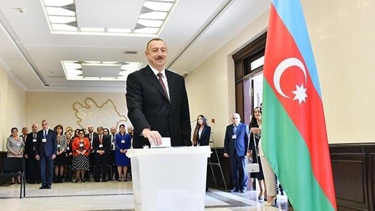Aliyev yeniden cumhurbaşkanı