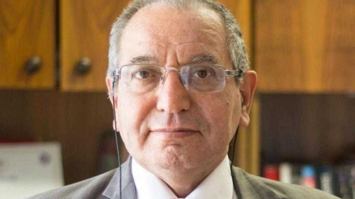İnternetin babasına özel pul!