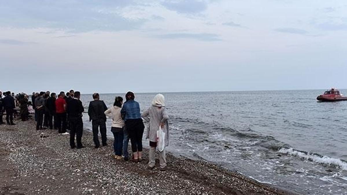 Mersin'de denizde erkek cesedi bulundu