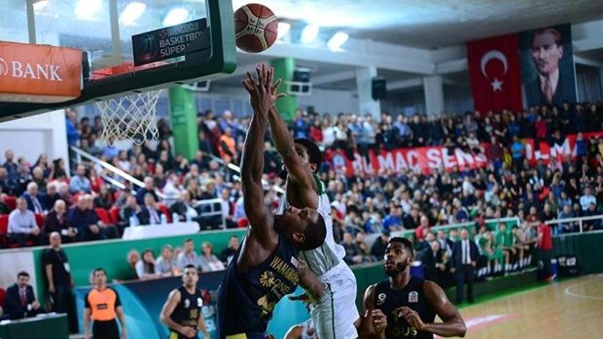 Fenerbahçe Doğuş deplasmanda kazandı!