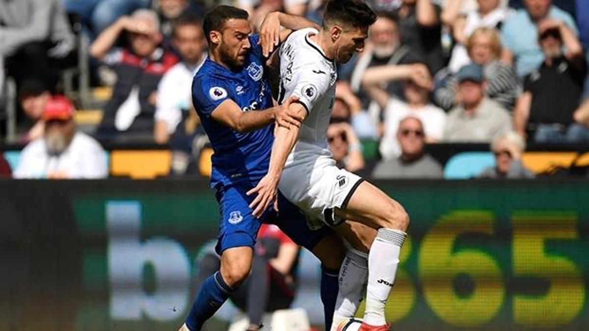 Everton deplasmandan puanla döndü